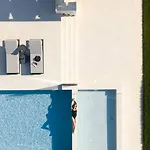 Caelum With Heated Pool, By Hellocrete