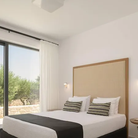 Caelum With Heated Pool, By Hellocrete Villa Rethymno (Crete)