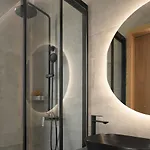 فيلة Caelum With Heated Pool, By Hellocrete ريثيمنو