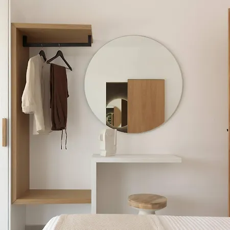 Villa Caelum With Heated Pool, By Hellocrete